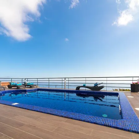 Casa Lira Arco da Calheta