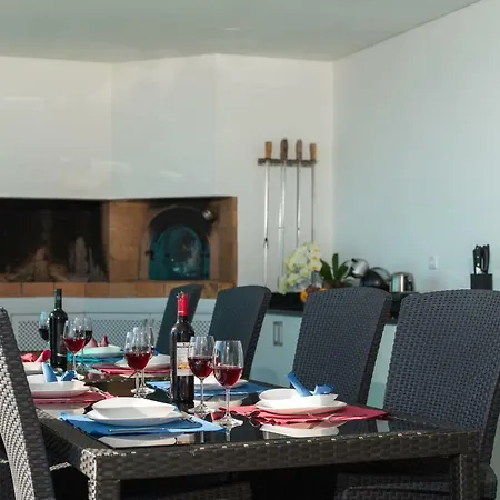 Casa Lira * Arco da Calheta