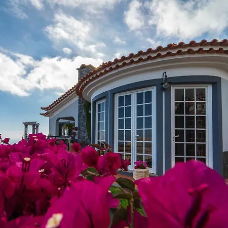 Casa Lira Heated Swiming, Sea View And Air Conditioning Arco da Calheta (Madeira)