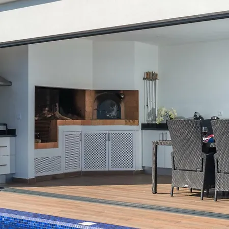 Nyaraló Casa Lira Arco da Calheta