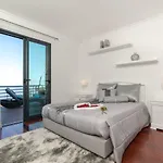 Casa Lira