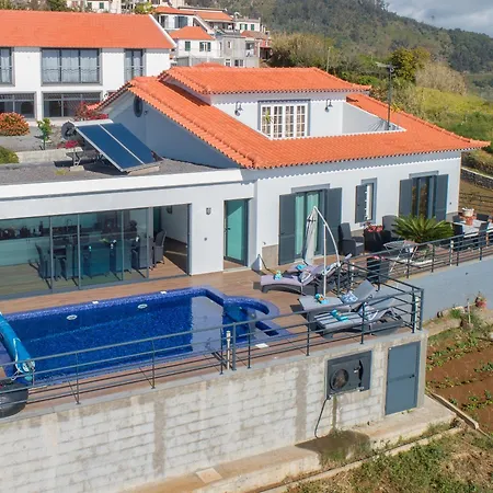 Casa Lira Arco da Calheta (Madeira)