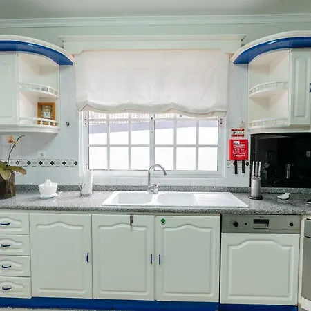 Holiday home Casa Lira *