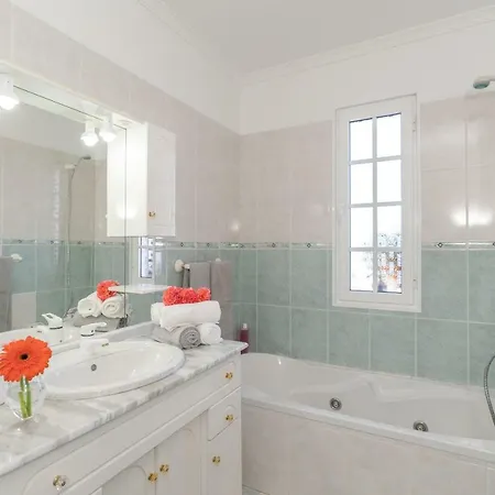 Дом отдыха Casa Lira Арку-да-Кальета