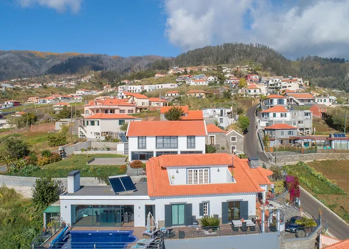 Hébergement de vacances Casa Lira *