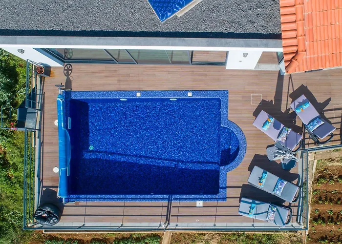 Ferienhaus Casa Lira Arco da Calheta (Madeira)