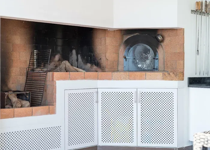 Ferienhaus Casa Lira Arco da Calheta (Madeira)