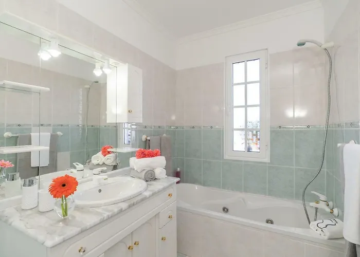 Tatil Evi Casa Lira Arco da Calheta (Madeira)